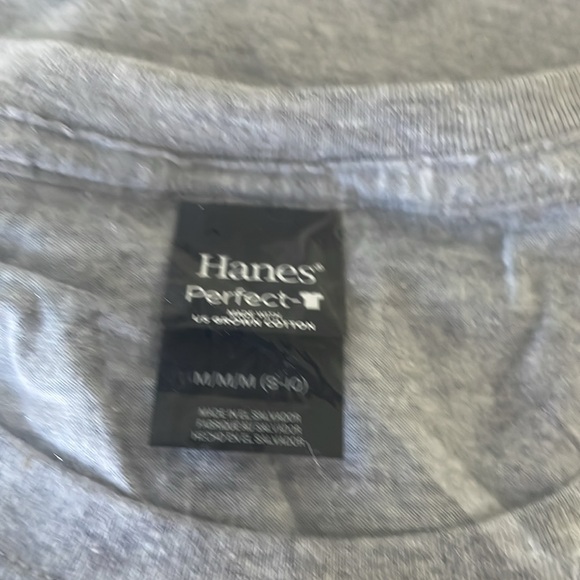 Short sleeved T-shirt(s) - Picture 2 of 4